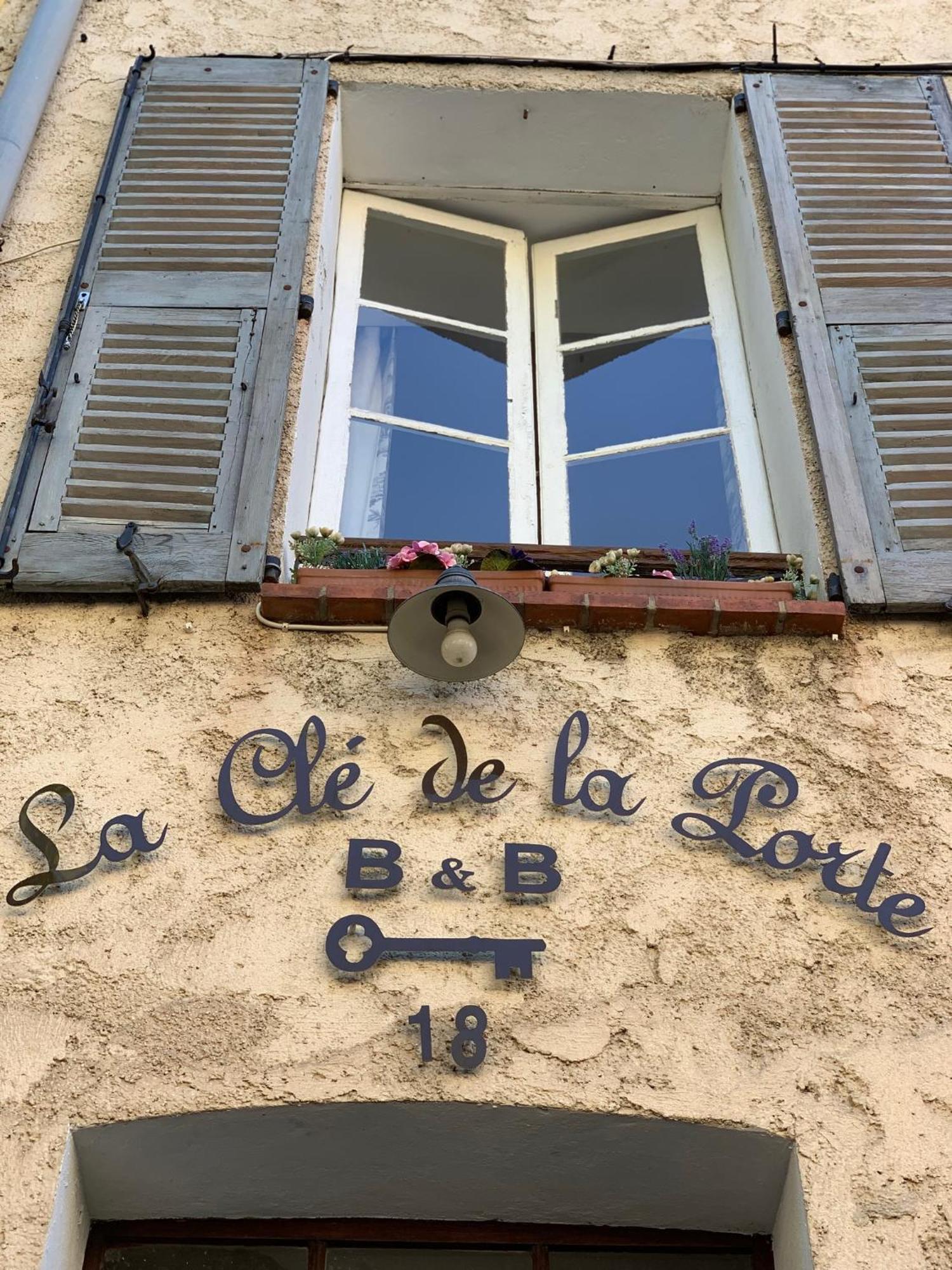 La Cle De La Porte B&B 앙티브 외부 사진