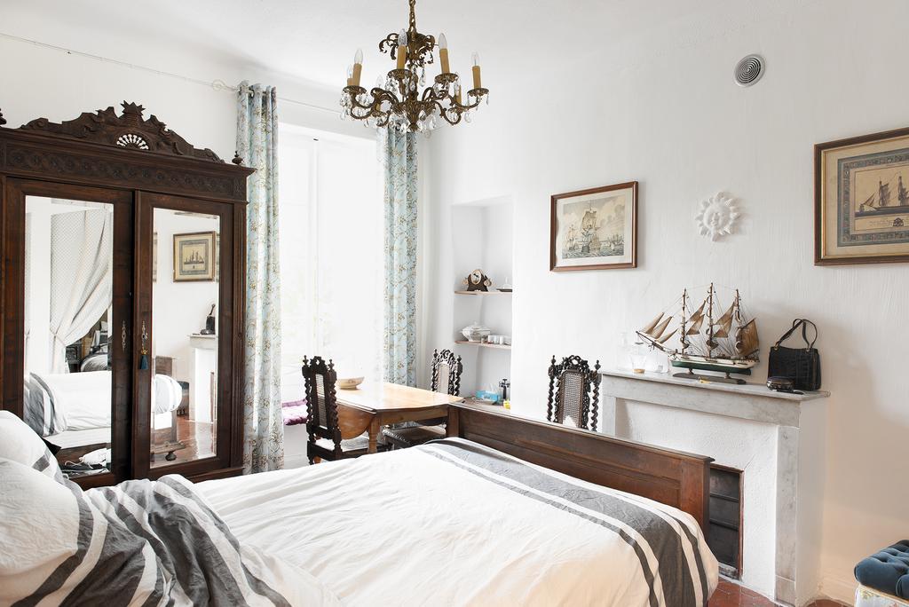 La Cle De La Porte B&B 앙티브 객실 사진