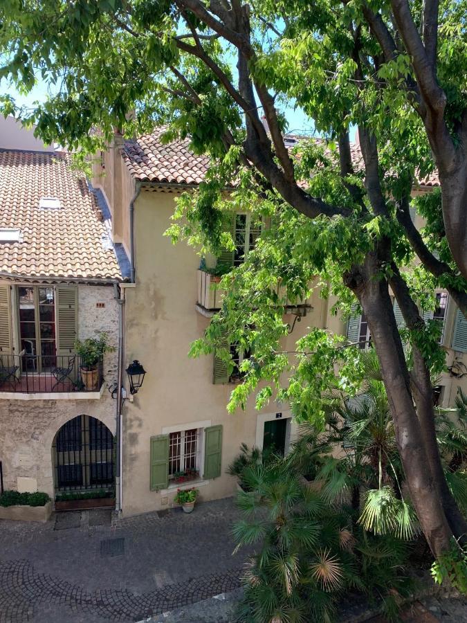 La Cle De La Porte B&B 앙티브 외부 사진